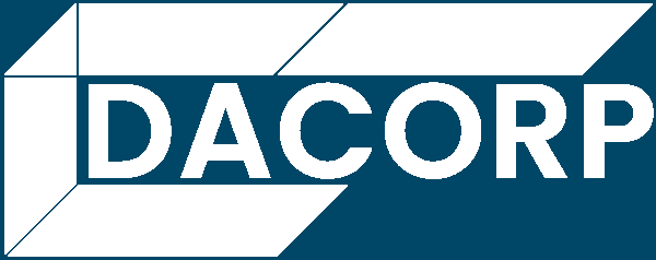 Logo DACORP - Cliente da Cinética Soluções